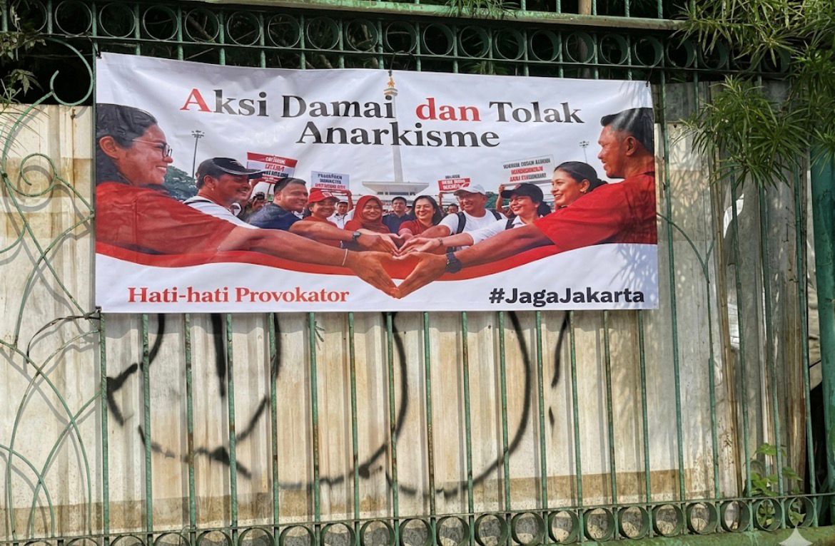 Spanduk Tolak Anarkisme